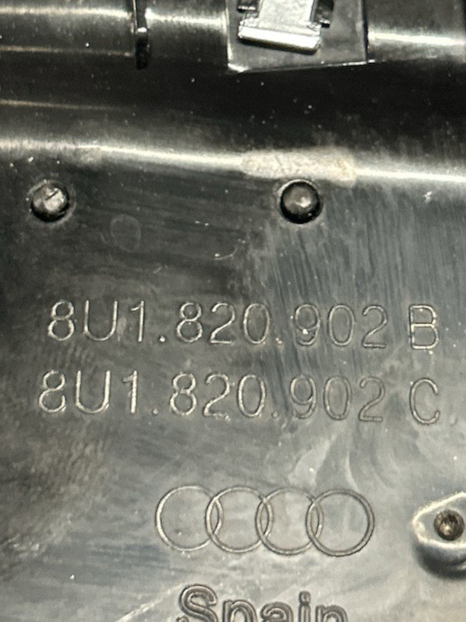 Bocchetta Aria Destra Audi Q3 (8U) (2011 > 2018) cod.8U1820902B - F&P CRASH SRLS - Ricambi Usati