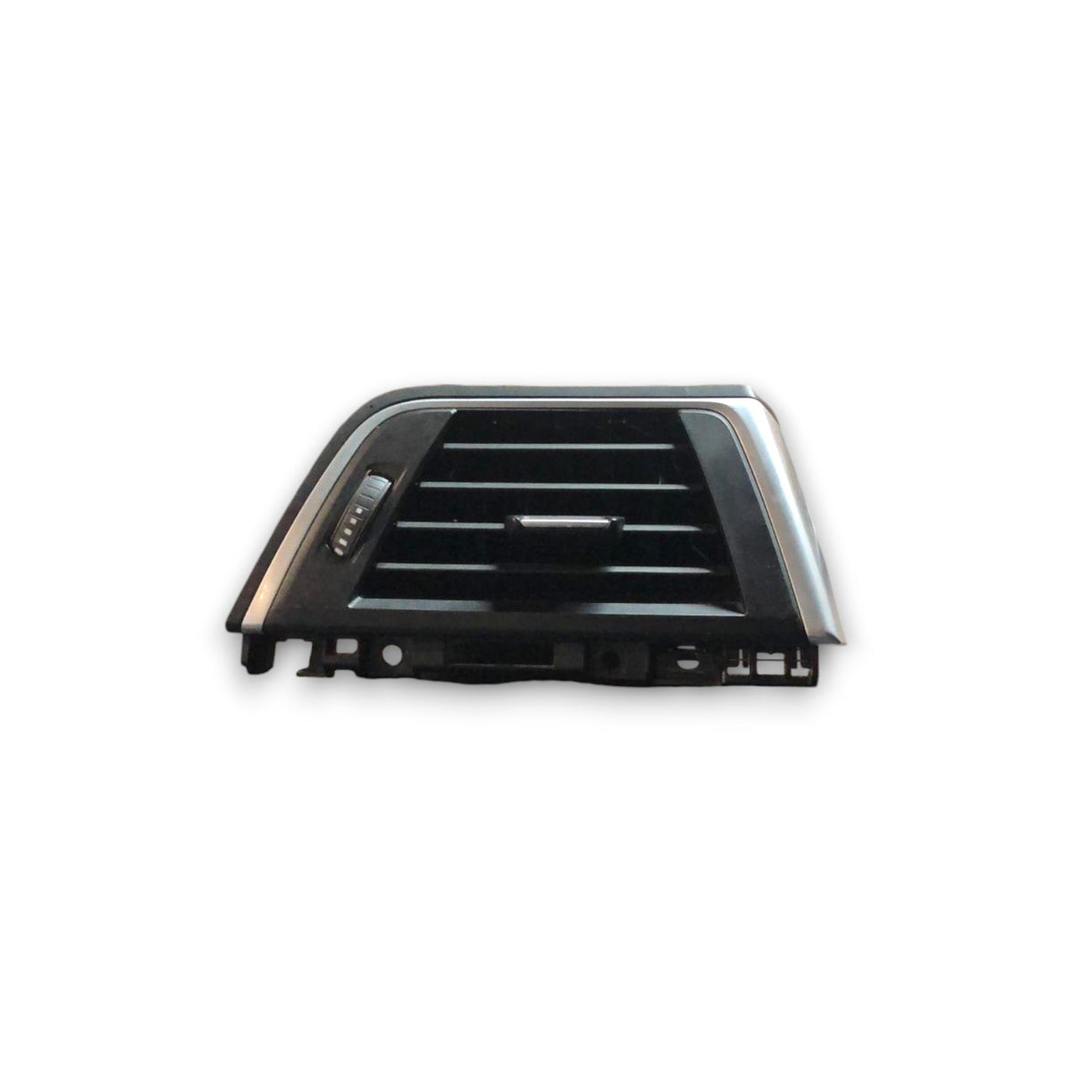 Bocchetta Aria destra Bmw Serie 3 (2012 &gt; 2019) cod:9346225 - F&amp;P CRASH SRLS - Ricambi Usati