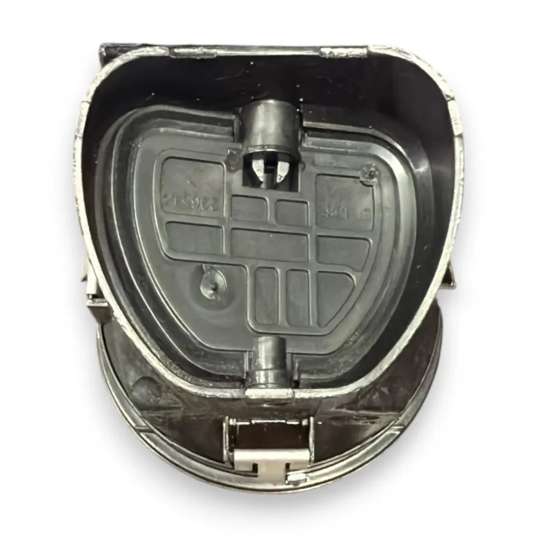 Dettaglio Bocchetta aria laterale cruscotto destra Lancia Delta 2008–2011 OEM 735473438 - foto 2