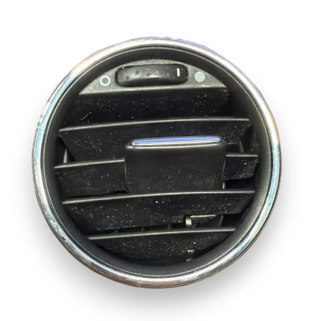 Bocchetta aria laterale cruscotto destra Lancia Delta 2008–2011 OEM 735473438