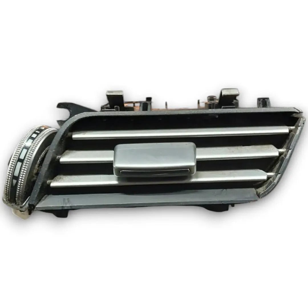 Bocchetta aria laterale cruscotto destra Mercedes-Benz Classe E dal 2009 cod. A2128303454 - F&P CRASH SRL - Ricambi Usati