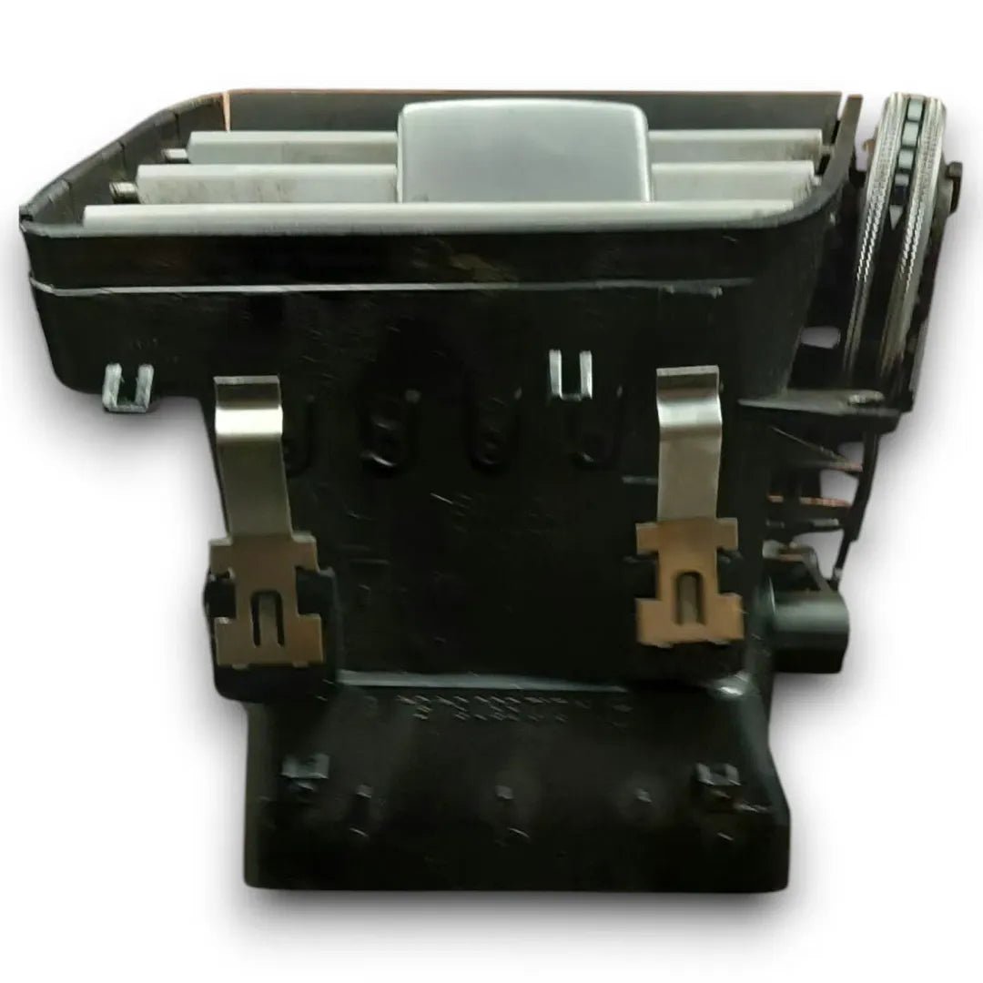 Bocchetta aria laterale cruscotto destra Mercedes-Benz Classe E dal 2009 cod. A2128303454 - F&P CRASH SRL - Ricambi Usati