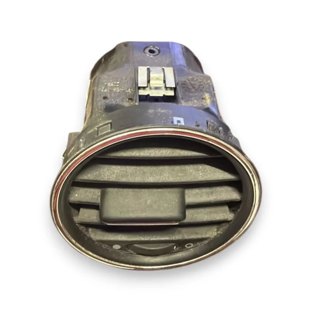 Bocchetta aria laterale cruscotto sinistra Fiat Bravo dal 2009 OEM 735440703 - F&P CRASH SRL - Ricambi Usati