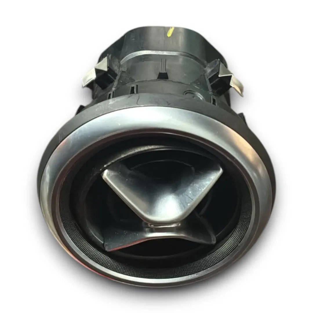 Bocchetta cruscotto sinistra Mercedes-Benz Classe A 2012–2015 cod. A1768300354