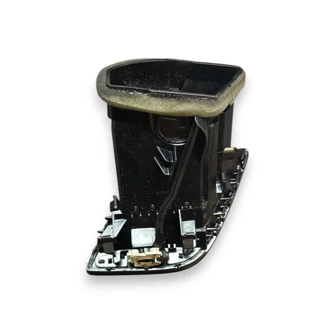 Dettaglio Bocchetta aria laterale cruscotto destra SEAT Leon 2016–2020 OEM 5F1820902F1QB - foto 2