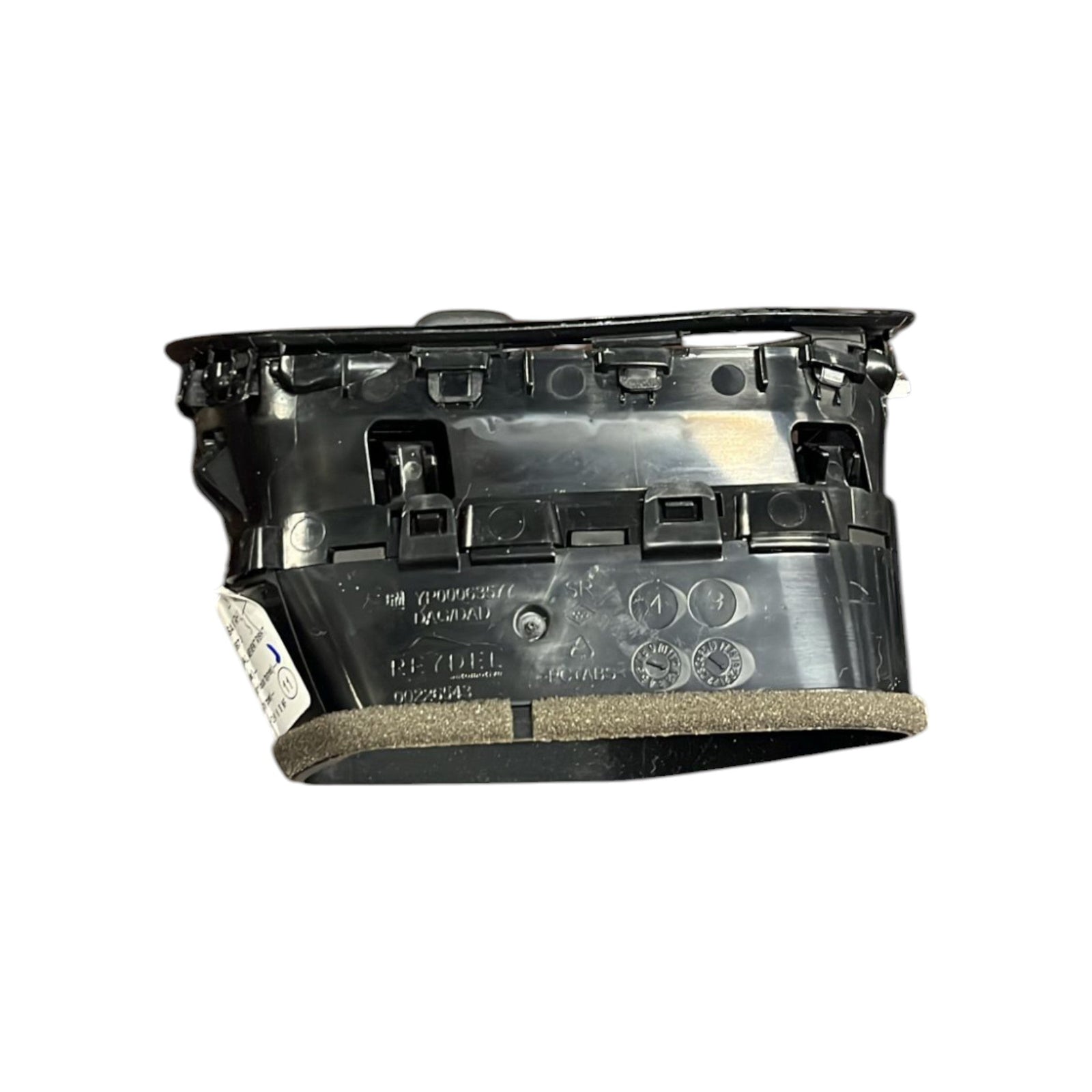 Bocchetta Aria Laterale Destra Opel Grandland cod:YP00063577 (2017 >) - F&P CRASH SRLS - Ricambi Usati