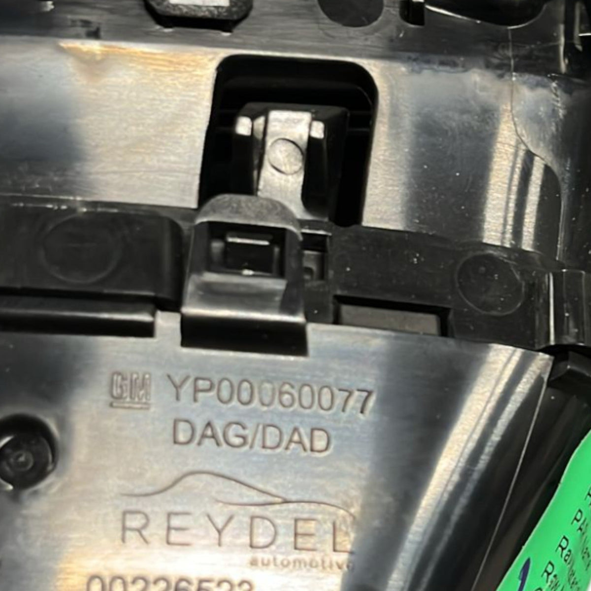 Bocchetta Aria Laterale Sinistra Opel Grandland cod:YP00063577 (2017 >) - F&P CRASH SRLS - Ricambi Usati