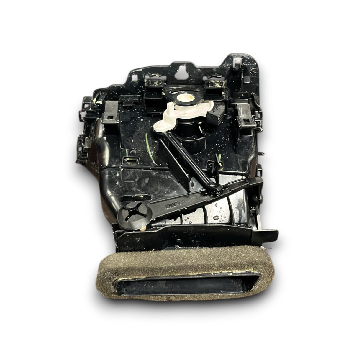 Bocchetta Aria Laterale Sinistra Volkswagen Polo VI (AW1)cod:2G1819703 (2017 >) - F&P CRASH SRLS - Ricambi Usati