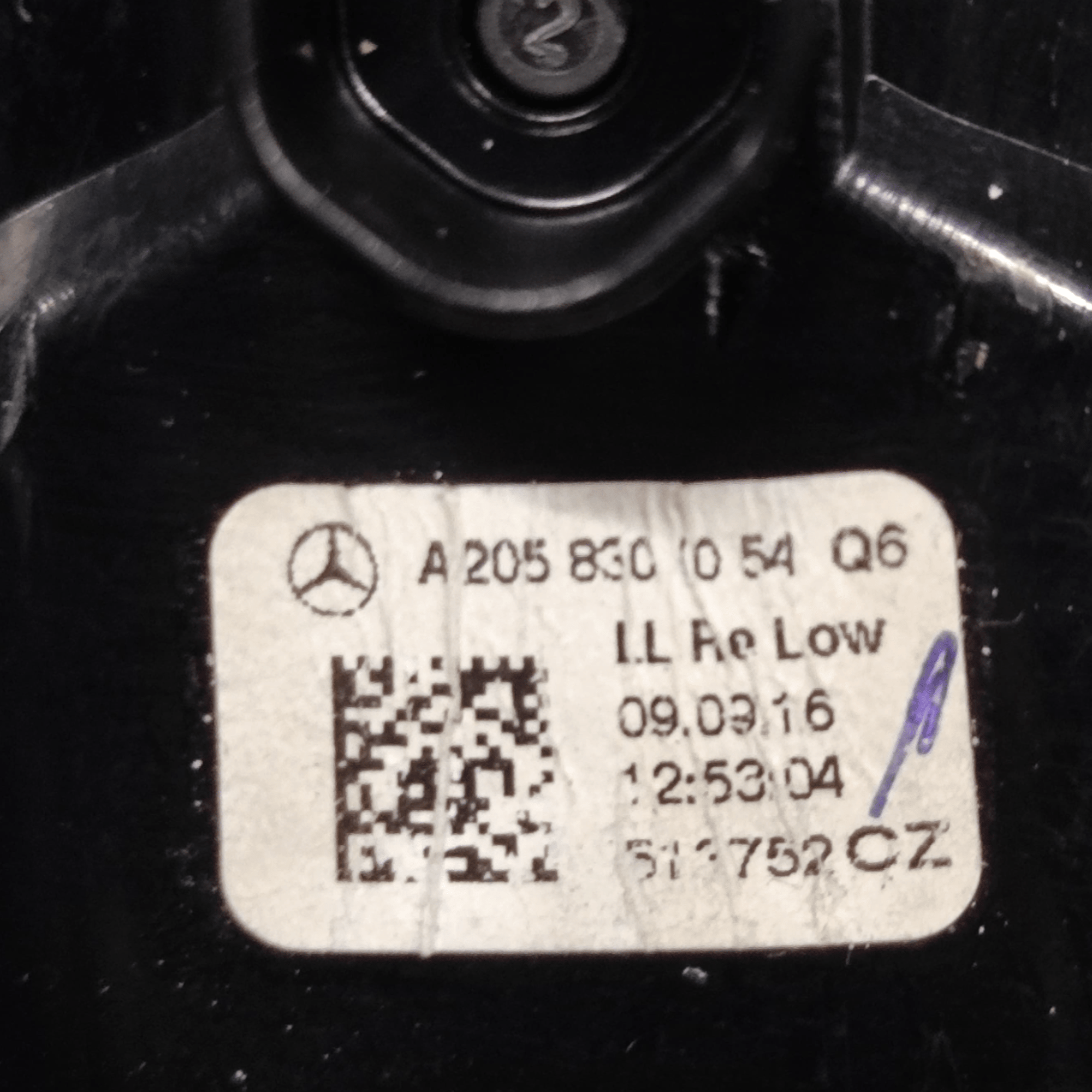 Bocchetta Aria Mercedes - Benz Classe C W205 COD: A2058301054 (2014 - 2021) - F&P CRASH SRLS - Ricambi Usati