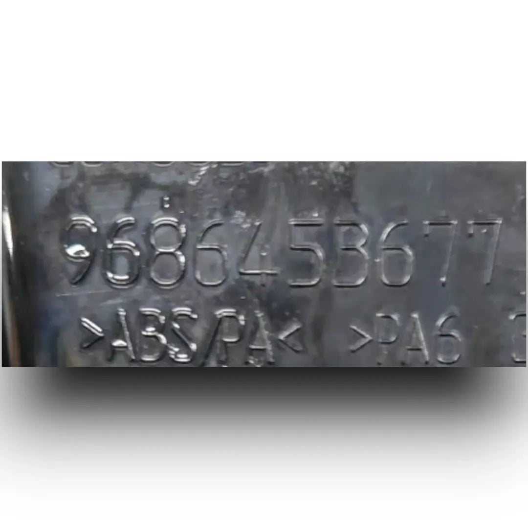 Bocchetta aria posteriore consolle centrale Peugeot 2008 2019–2023 cod. 9686453677 - F&P CRASH SRL - Ricambi Usati