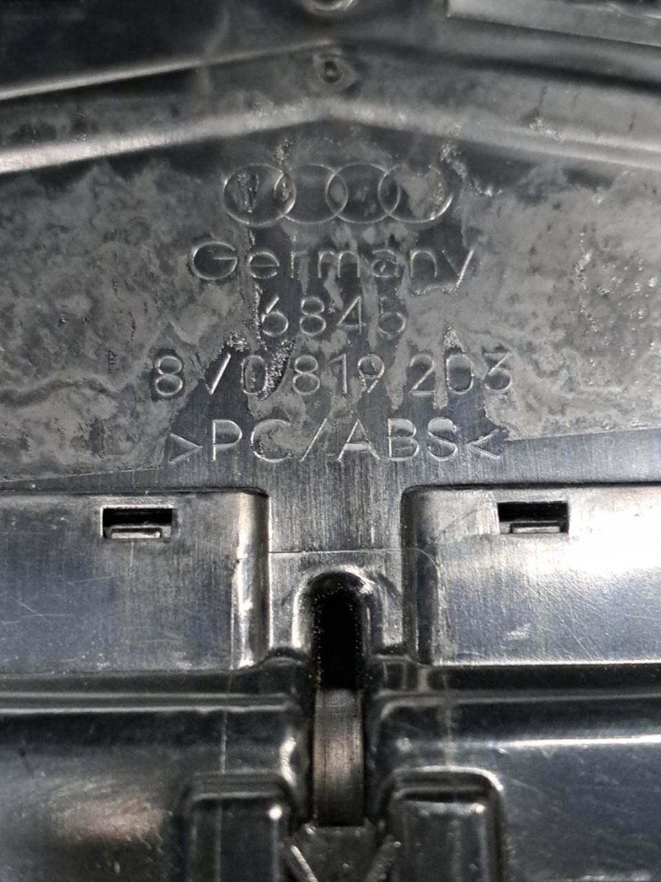 Bocchetta Aria Posteriore + Presa Accendisigari Audi A3 8V COD:8V0819203 (2012 - 2020) - F&P CRASH SRLS - Ricambi Usati