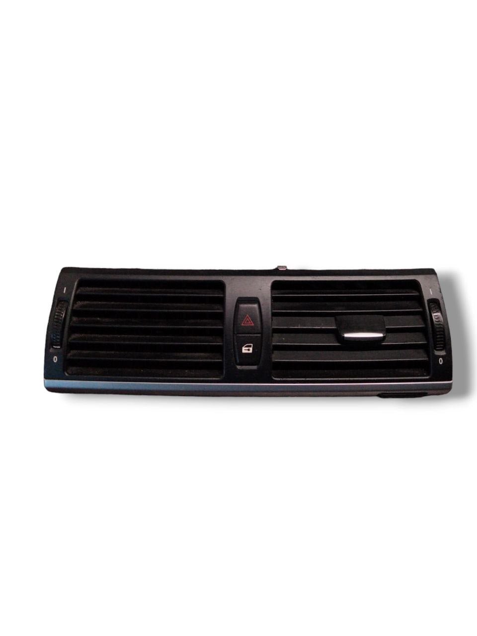 Bocchetta aria + pulsante emergenza Bmw X5 E70 (2006 - 2013) cod.0117794 - F&P CRASH SRLS - Ricambi Usati