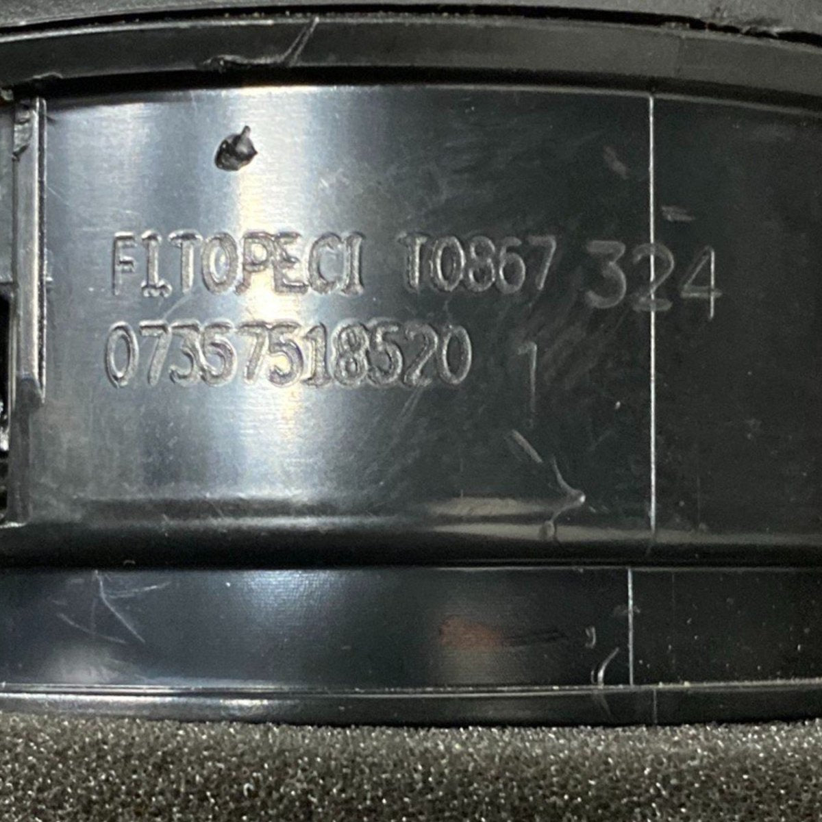 Bocchetta aria sinistra (sx) fiat fiorino ii Cod: 07357518520 (2007 - 2015) - F&P CRASH SRLS - Ricambi Usati