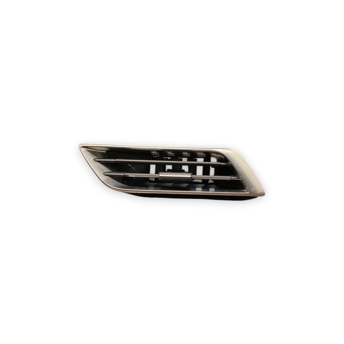 Bocchetta aria sinistra (sx) peugeot 3008 Cod: 9810143080 (2016 - 2023) gt line - F&P CRASH SRLS - Ricambi Usati