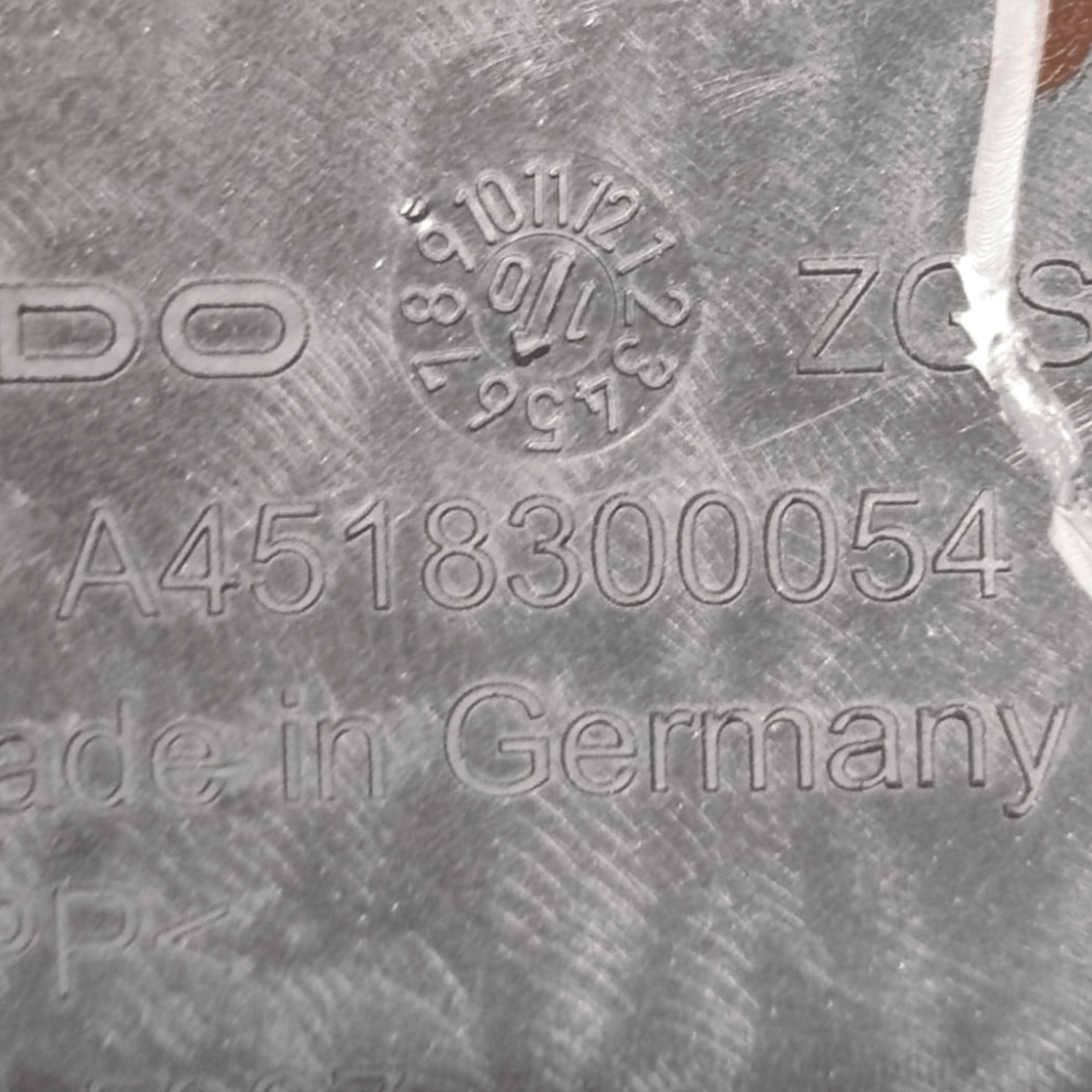 Bocchetta Cruscotto Sinistro Smart Fortwo W451 COD: A4518300054 (2007 - 2015) - F&P CRASH SRLS - Ricambi Usati