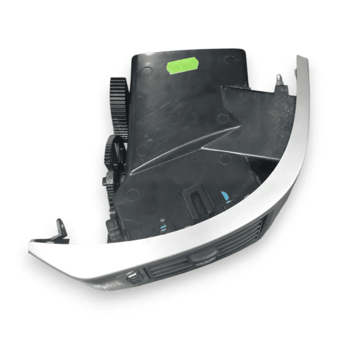 Bocchetta di aerazione laterale del cruscotto destra Fiat Ducato 2J OEM 735421260 - F&P CRASH SRL - Ricambi Usati