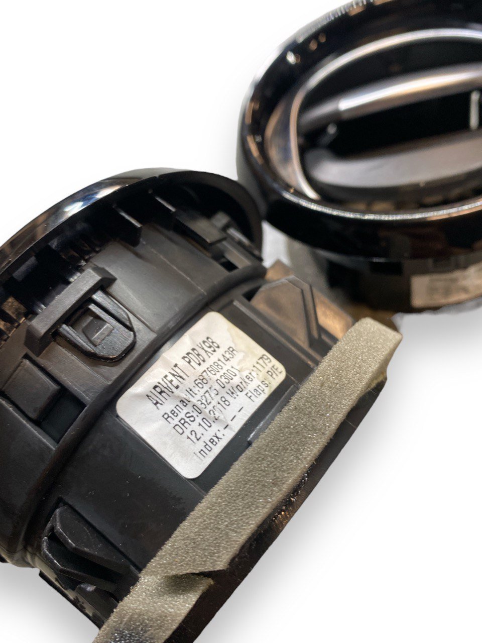 Bocchette aria anteriori Renault Captur ( 2013 - 2019 ) cod. 687608143R - F&P CRASH SRLS - Ricambi Usati