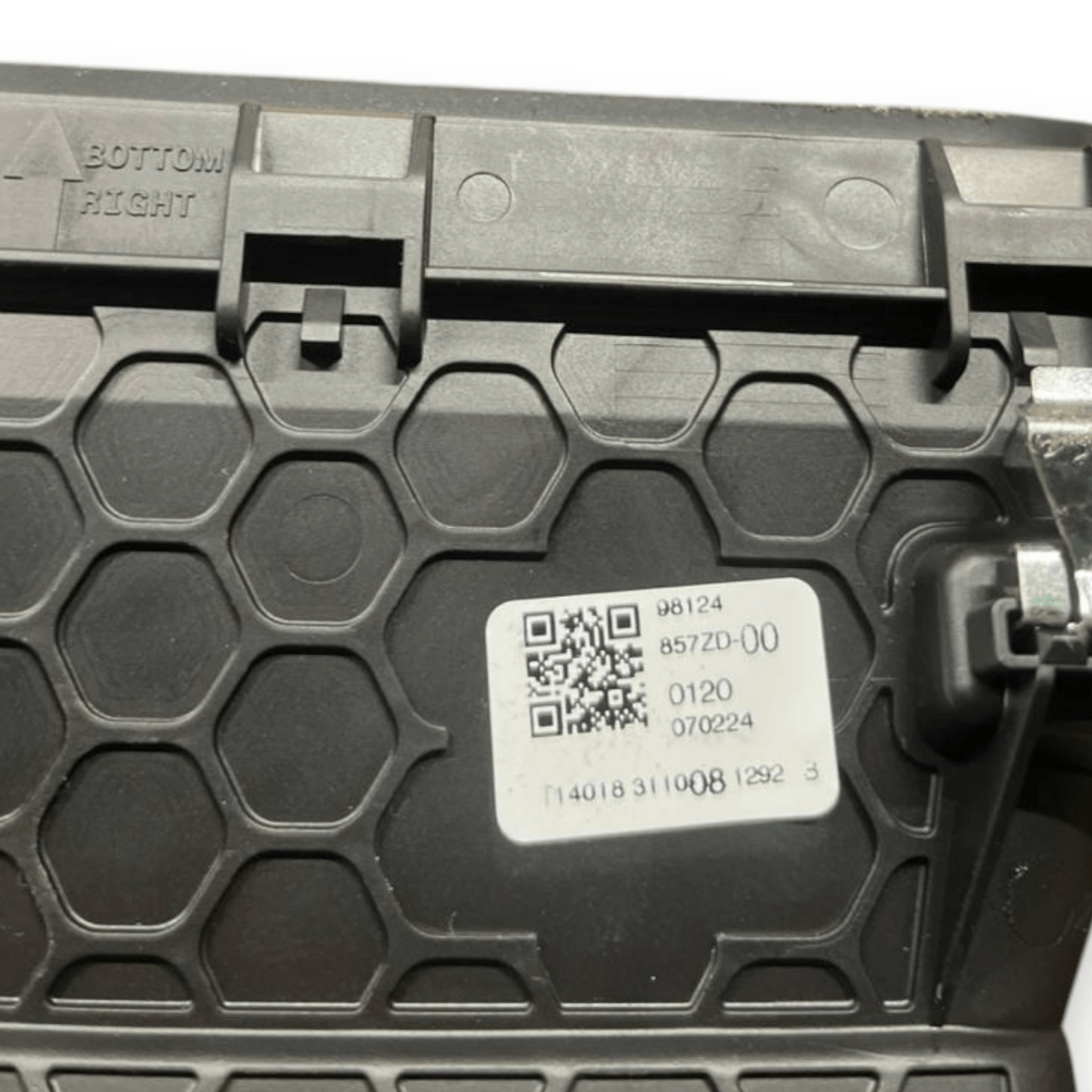 Bocchette Aria Centrale Citroen C3 III (2016 al 2023) cod: 98124857ZD - F&P CRASH SRLS - Ricambi Usati