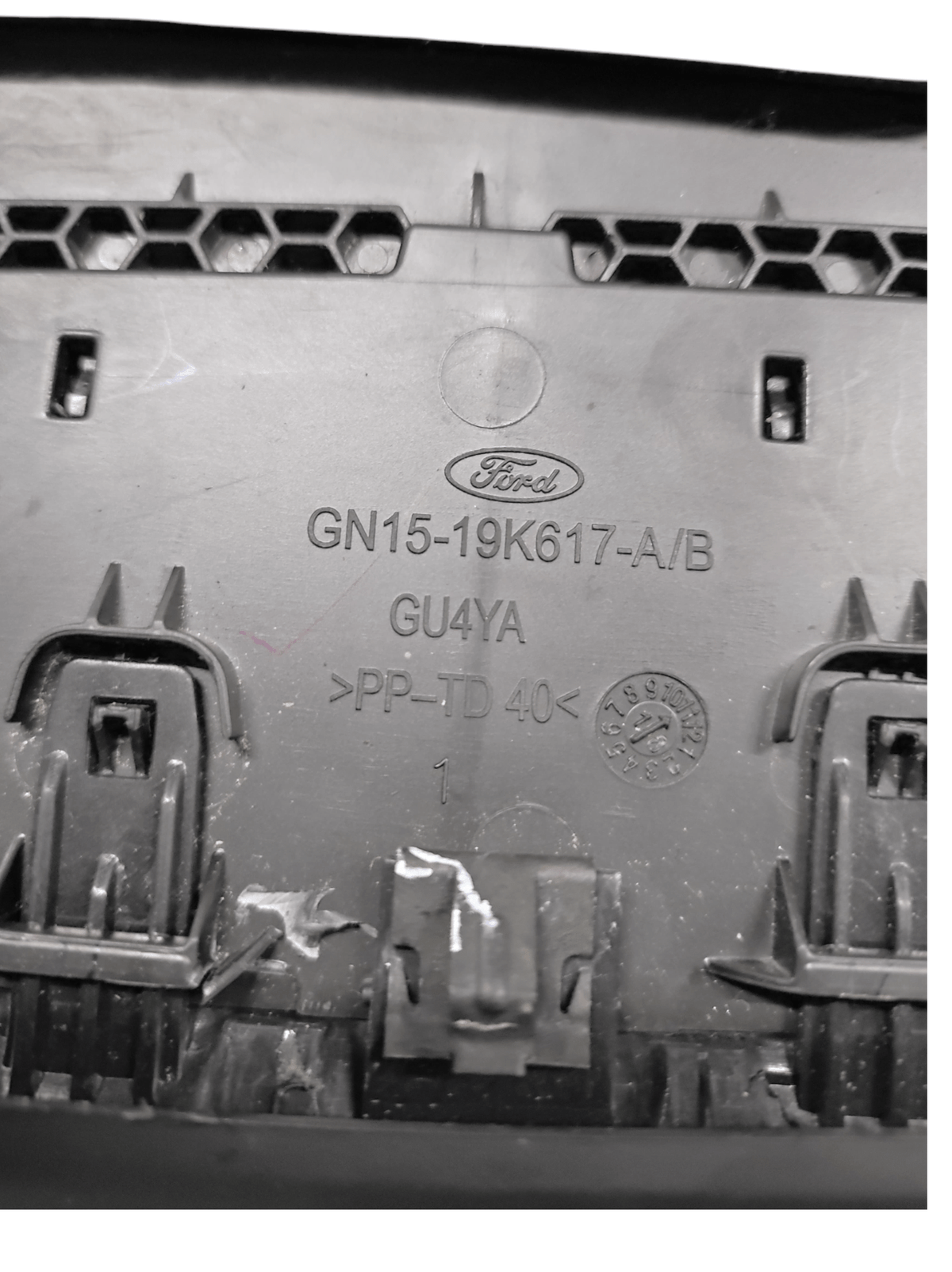 Bocchette Aria Centrali Ford EcoSport COD:GN15 - 19K617 (2012 > ) - F&P CRASH SRLS - Ricambi Usati