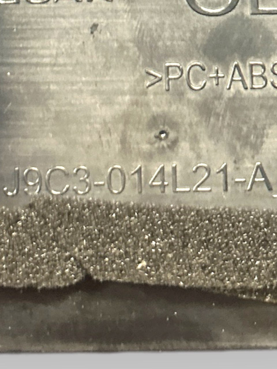 Bocchette Aria Centrali Jaguar E - Pace (2017 > ) cod.J9C3 - 014L21 - A - F&P CRASH SRLS - Ricambi Usati