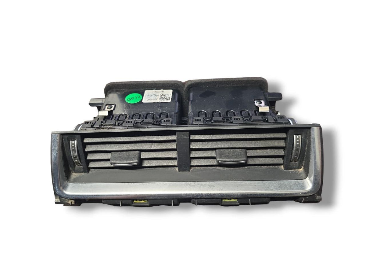 Bocchette Aria Condizionata Centrali Cruscotto Jaguar E - Pace Cod : J9C3014L21AD (2017&gt;) - F&amp;P CRASH SRLS - Ricambi Usati