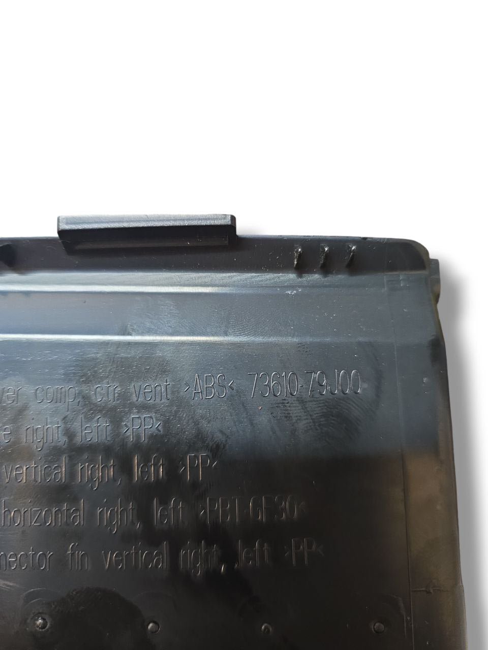 Bocchette Aria Condizionata Centrali Fiat Sedici ( 2006 - 2009 ) Cod : 73610-79J00 - F&P CRASH SRLS - Ricambi Usati