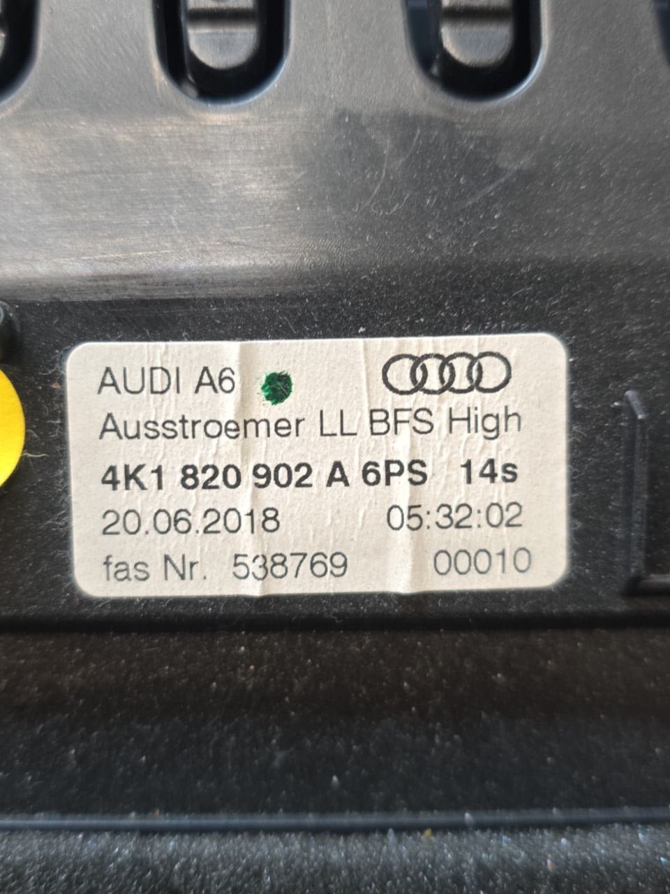 Bocchette Aria Condizionata Cruscotto Audi A7 C8 ( 2017 > ) Cod : 4K0857042A - F&P CRASH SRLS - Ricambi Usati