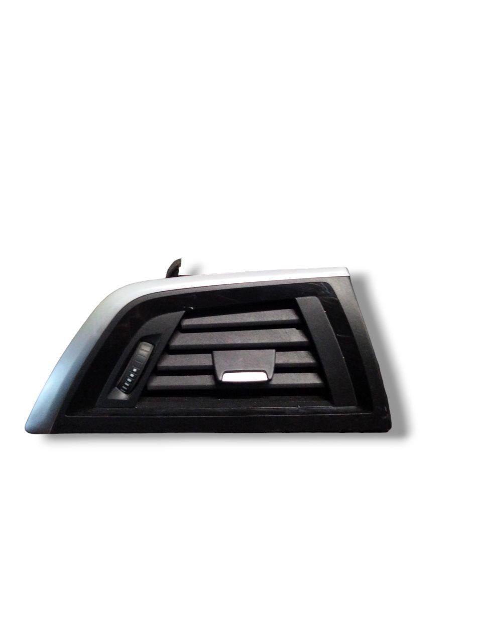 Bocchette Aria Lato Passeggero Destro Bmw Serie 1 F20 / F21 (2012 - 2019) cod.9205356 - F&amp;P CRASH SRLS - Ricambi Usati