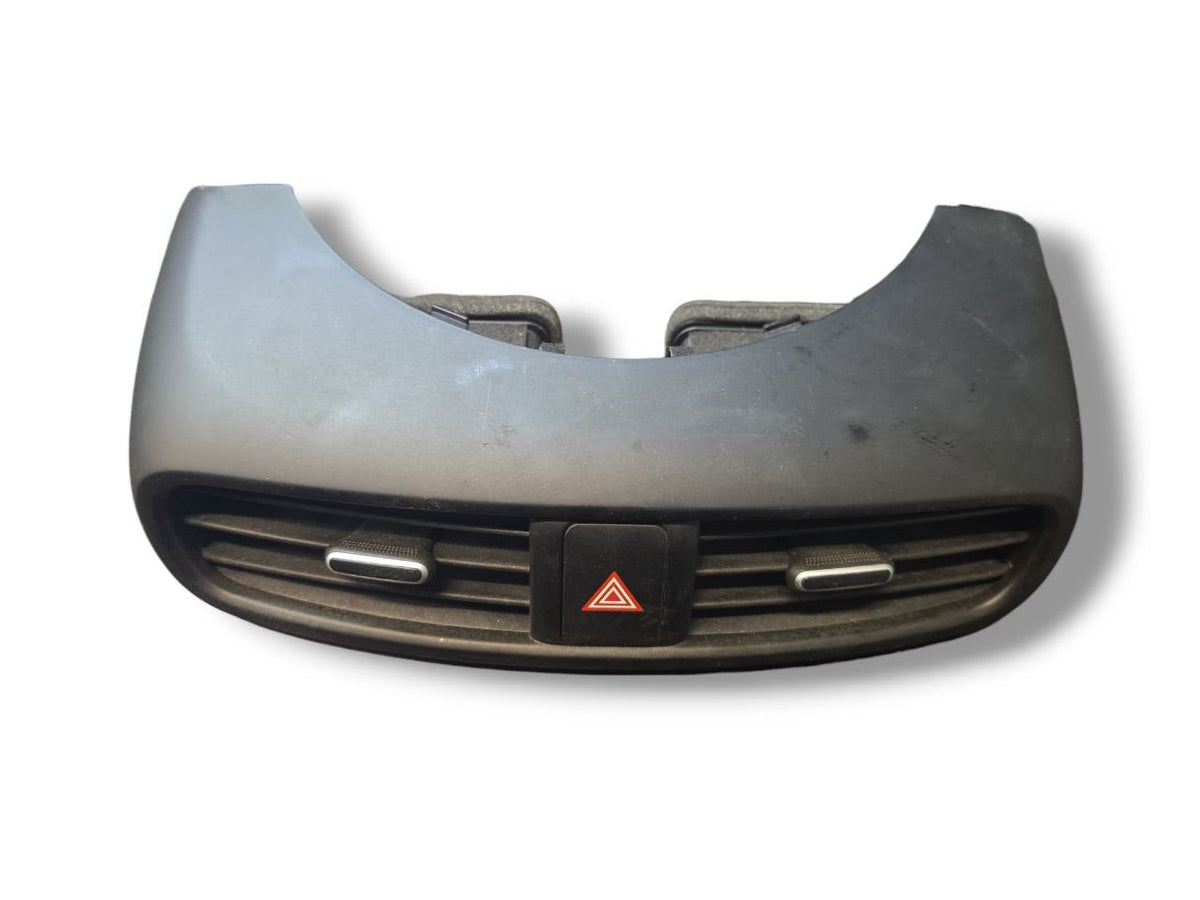 Bocchette Centrali Aria Condizionata + Pulsante Di Emergenza Kia Soul ( 2013 - 2018 ) Cod : U12041 - F&amp;P CRASH SRLS - Ricambi Usati