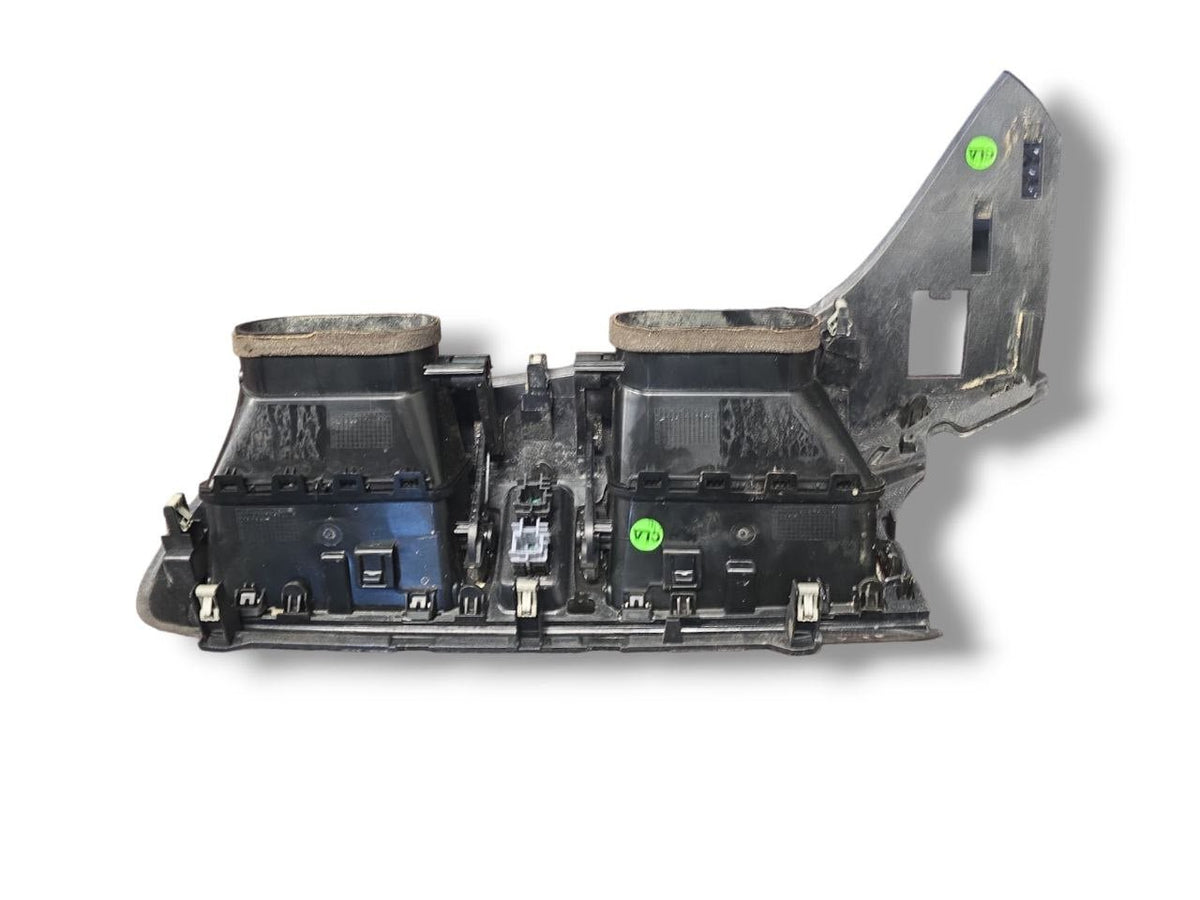 BOCCHETTE CRUSCOTTO CENTRALE RENAUT KADJAR (2015 - 2022) Cod : 687509788R - F&P CRASH SRLS - Ricambi Usati