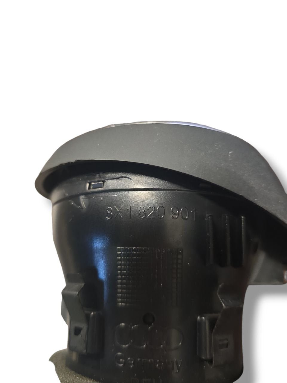 BOCHETTA ARIA CONDIZIONATA SINISTRA CRUSCOTTO AUDI A1 8X (2010 - 2018) Cod : 8X1820901 - F&P CRASH SRLS - Ricambi Usati