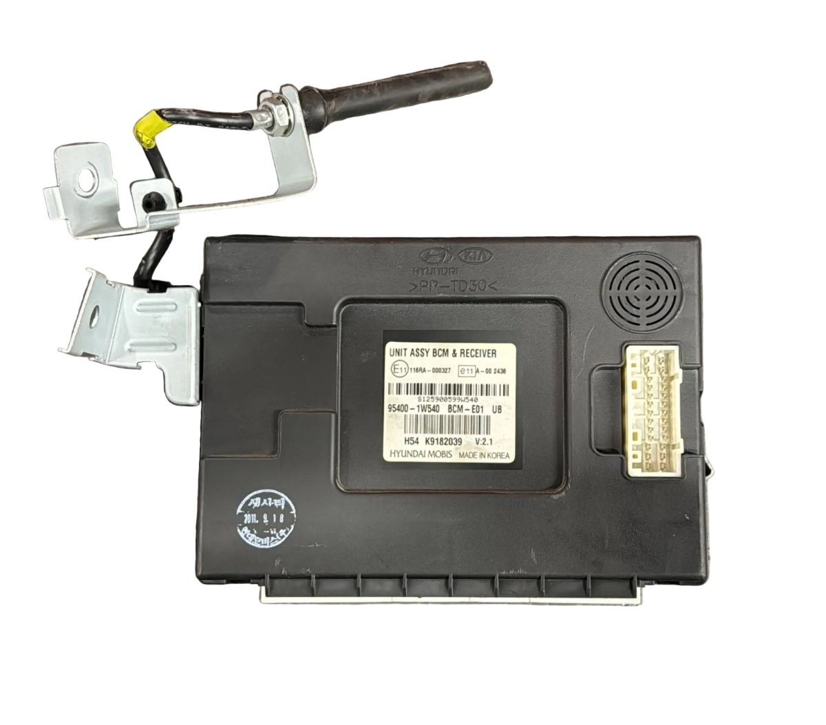 Body computer Kia Rio III cod.954001W540 (2011 - 2017) - F&P CRASH SRL - Ricambi Usati