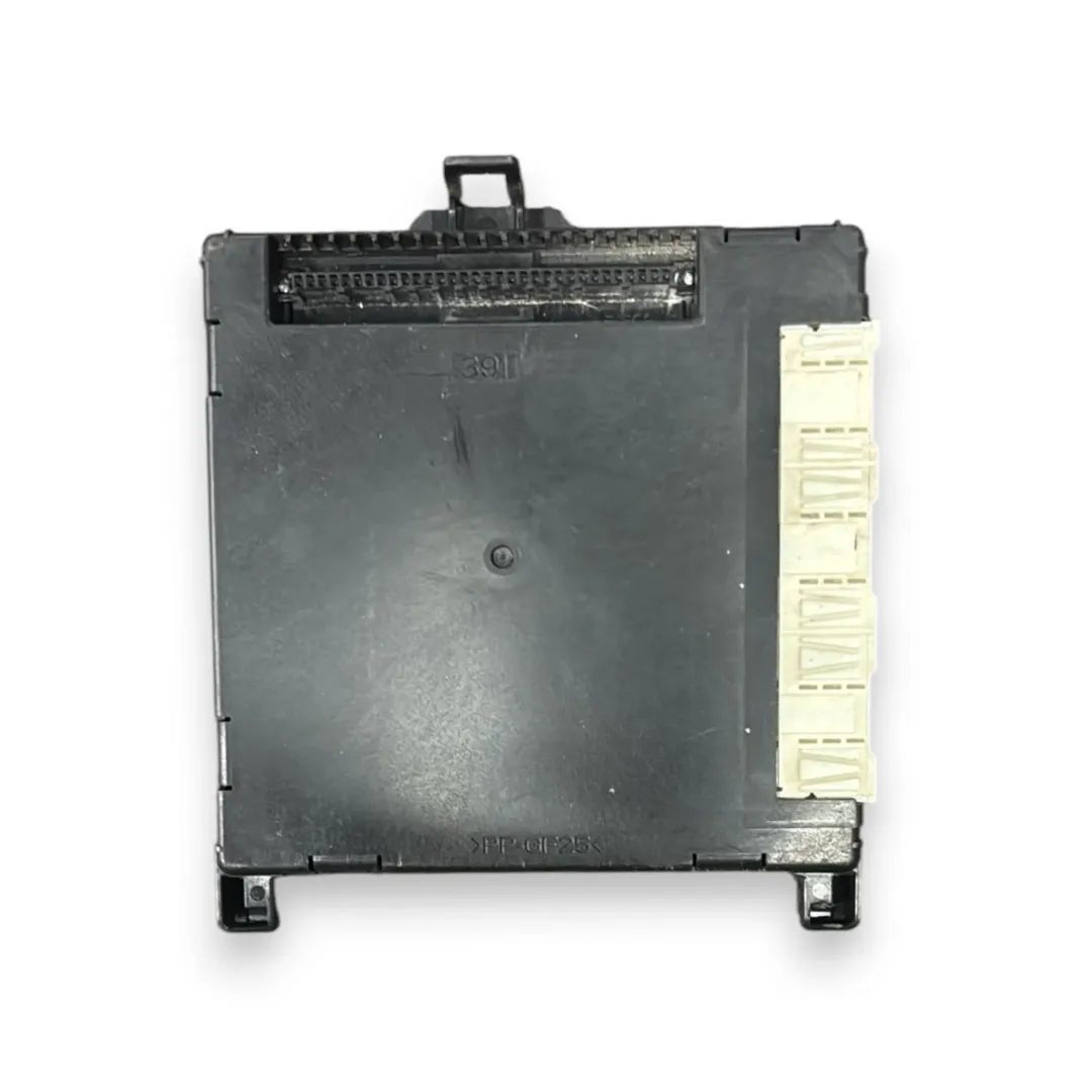 Dettaglio Body Computer Lexus NX 2017–2022 cod. 89221-78050 - foto 2