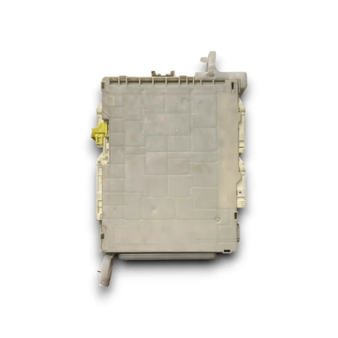 Dettaglio Body Computer Toyota Yaris 2011–2015 cod. 89221-0D110 - foto 2