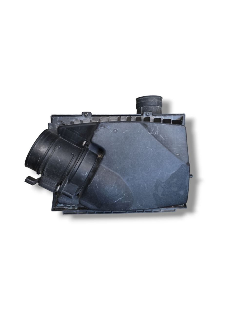 BOX / SCATOLA FILTRO RENAULT MASTER 2.3 DIESEL (2014 - 2019) Cod : 8200751534 - F&amp;P CRASH SRLS - Ricambi Usati