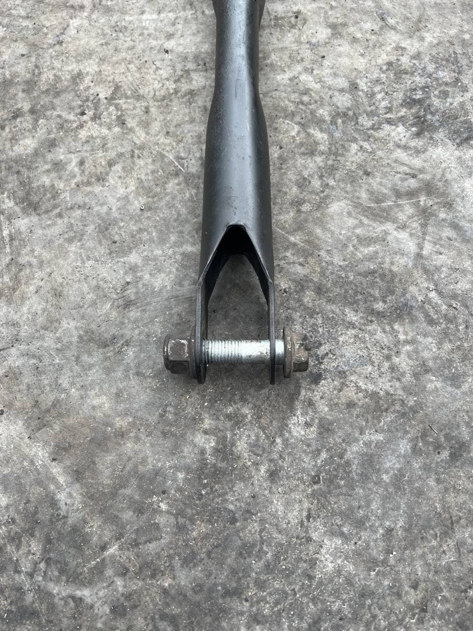 Braccio oscillante Land rover Evoque 2.2 d posteriore destro - F&P CRASH SRLS - Ricambi Usati