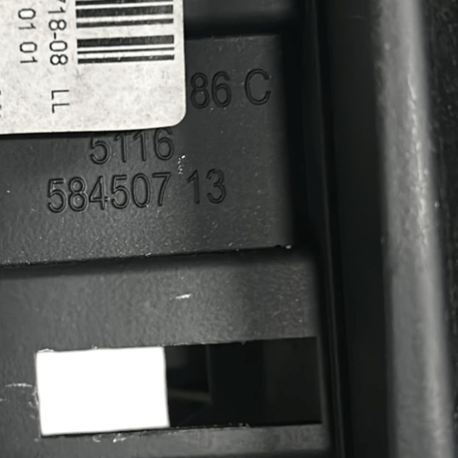 Bracciolo Bmw Serie 6 Gran Coupé cod:58450713 (2012 > 2018) - F&P CRASH SRLS - Ricambi Usati