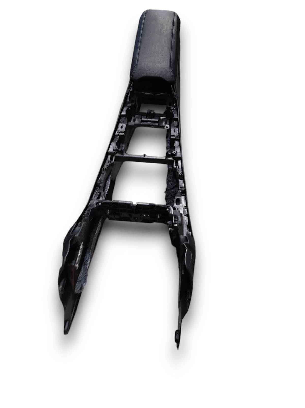 Bracciolo Centrale BMW (F40) COD:2081497X (2019 - 2024) - F&P CRASH SRLS - Ricambi Usati