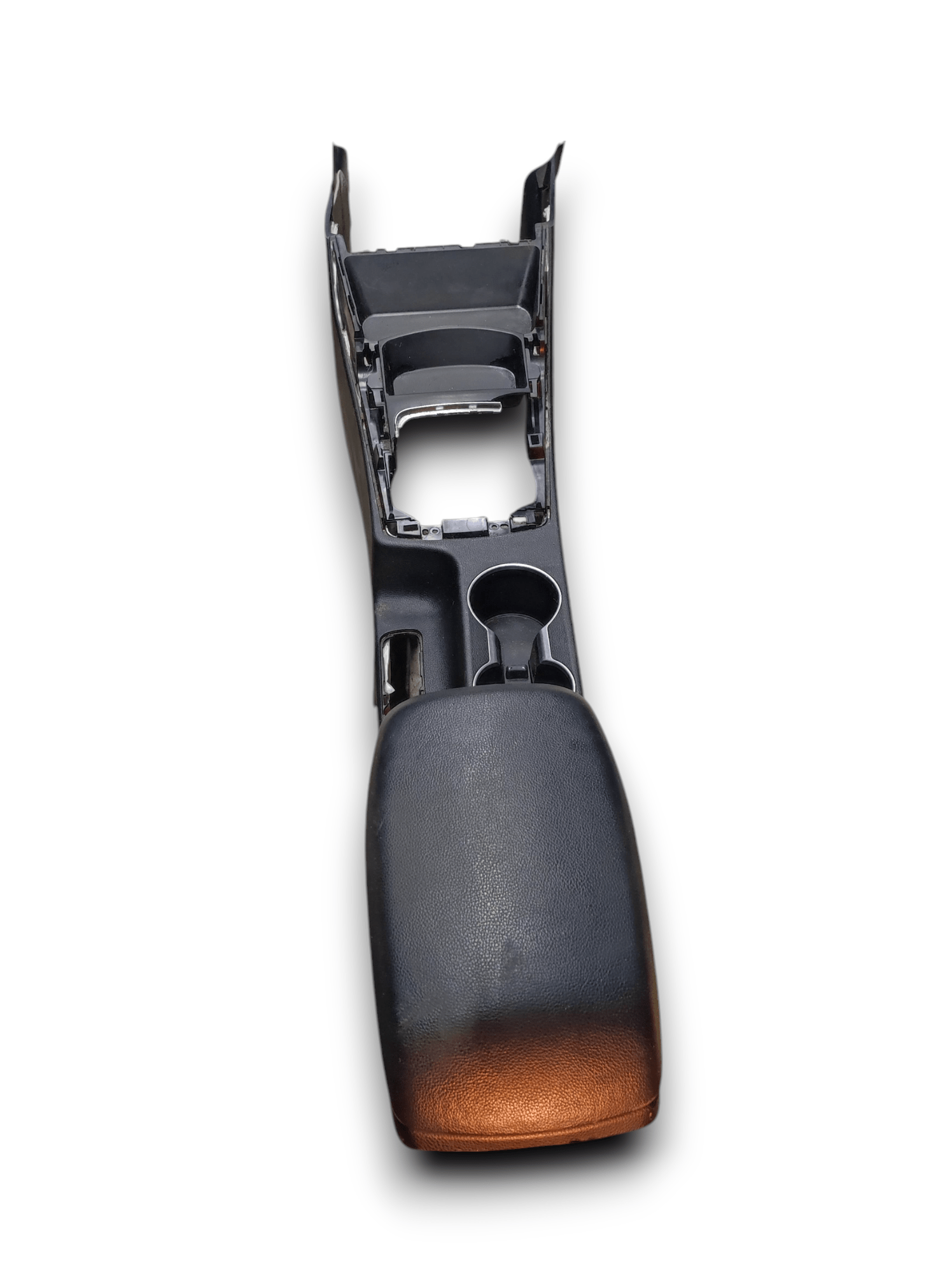 Bracciolo Con Tunnel Centrale Hyundai I30 COD: 84610A6100 (2011 - 2016) - F&P CRASH SRLS - Ricambi Usati