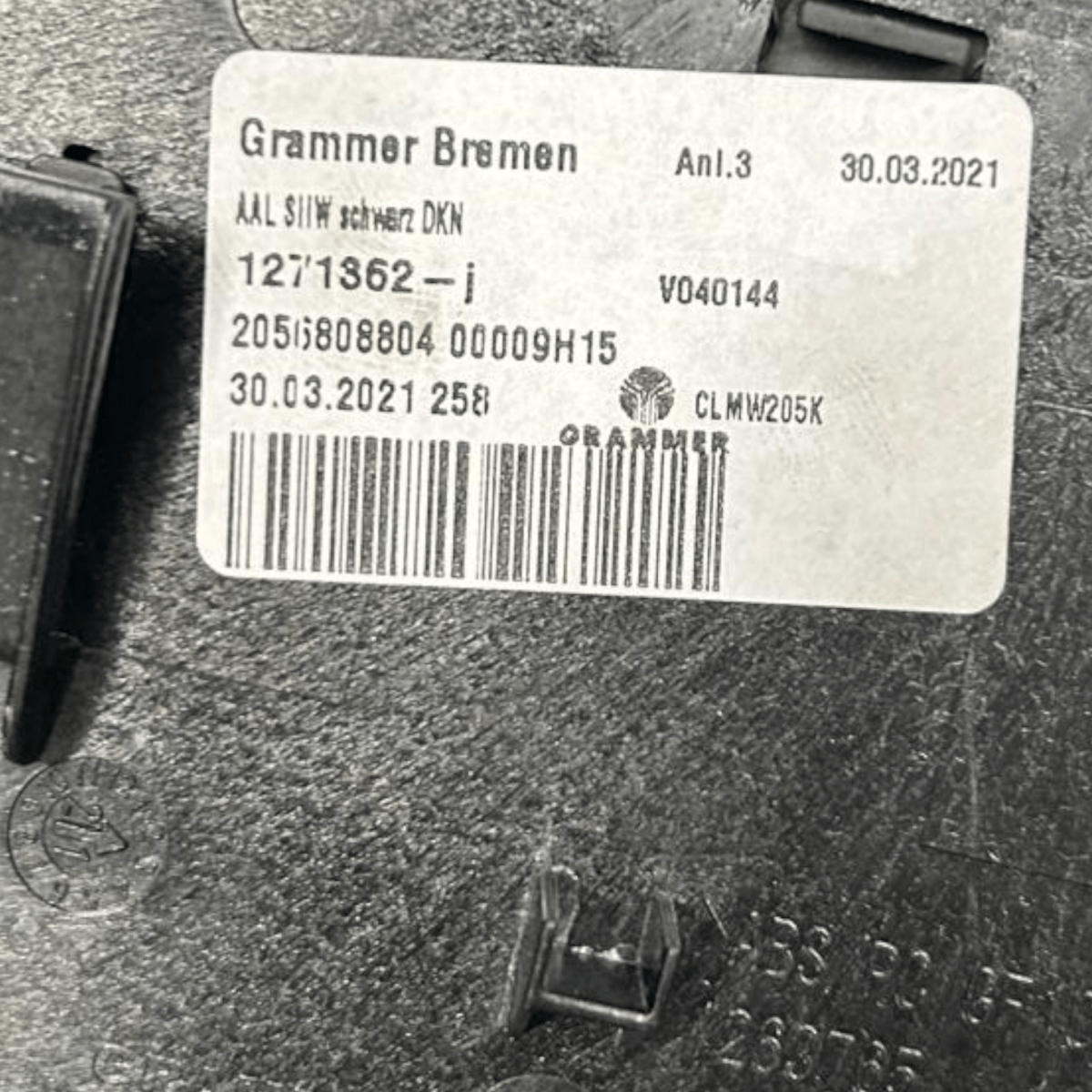 Bracciolo mercedes benz eqc cod:2056808804 (2019 > 2023) - F&P CRASH SRLS - Ricambi Usati