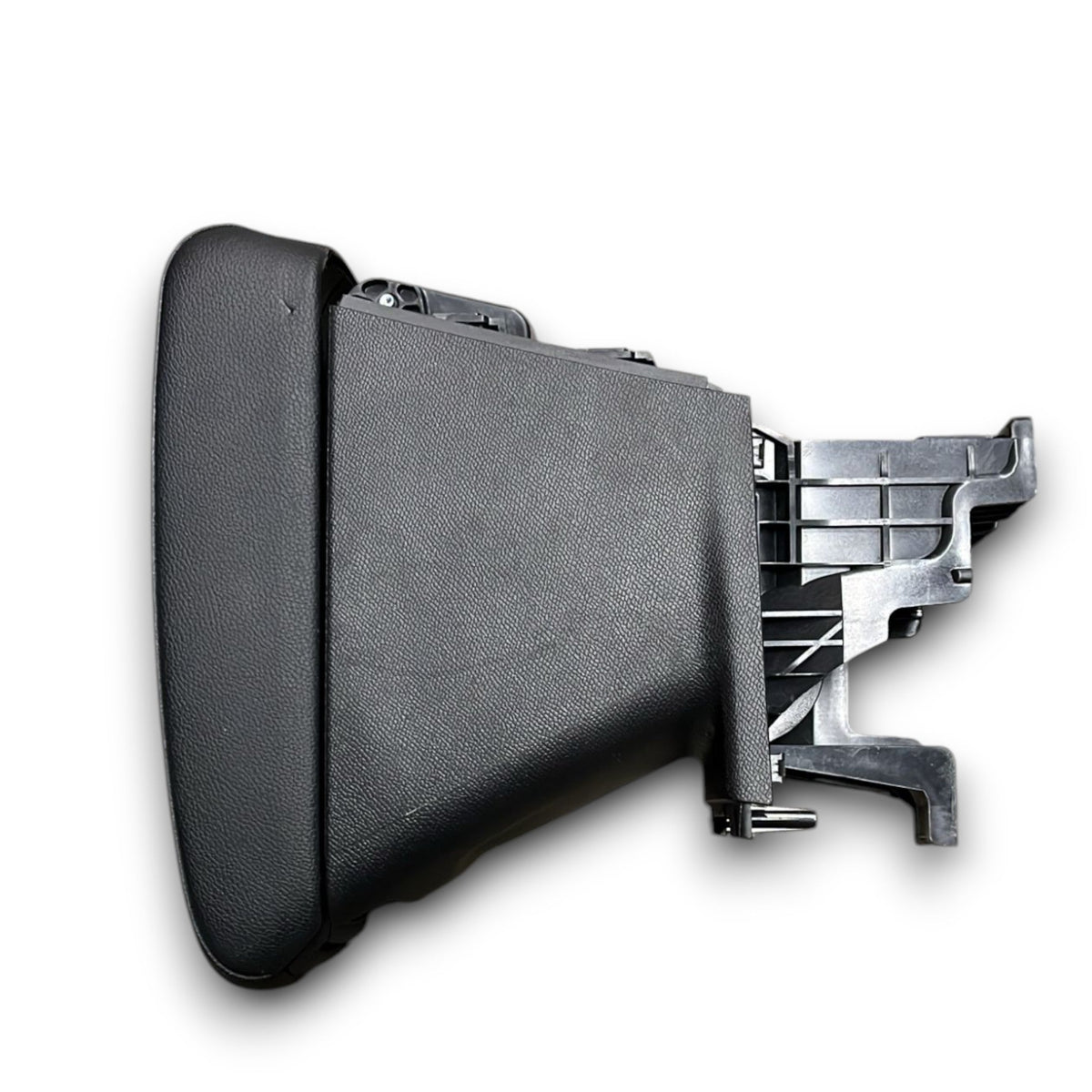 Bracciolo Tunnel Centrale Opel Corsa F cod:9830208680 (2019 >) - F&P CRASH SRLS - Ricambi Usati