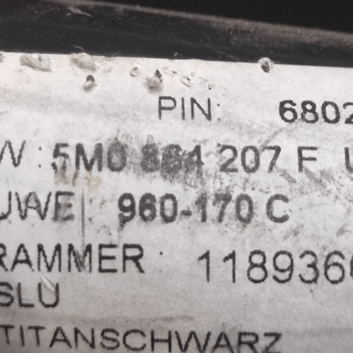 Bracciolo volkswagen tiguan 5n cod: 5m0864207f (2007 - 2016) - F&P CRASH SRLS - Ricambi Usati