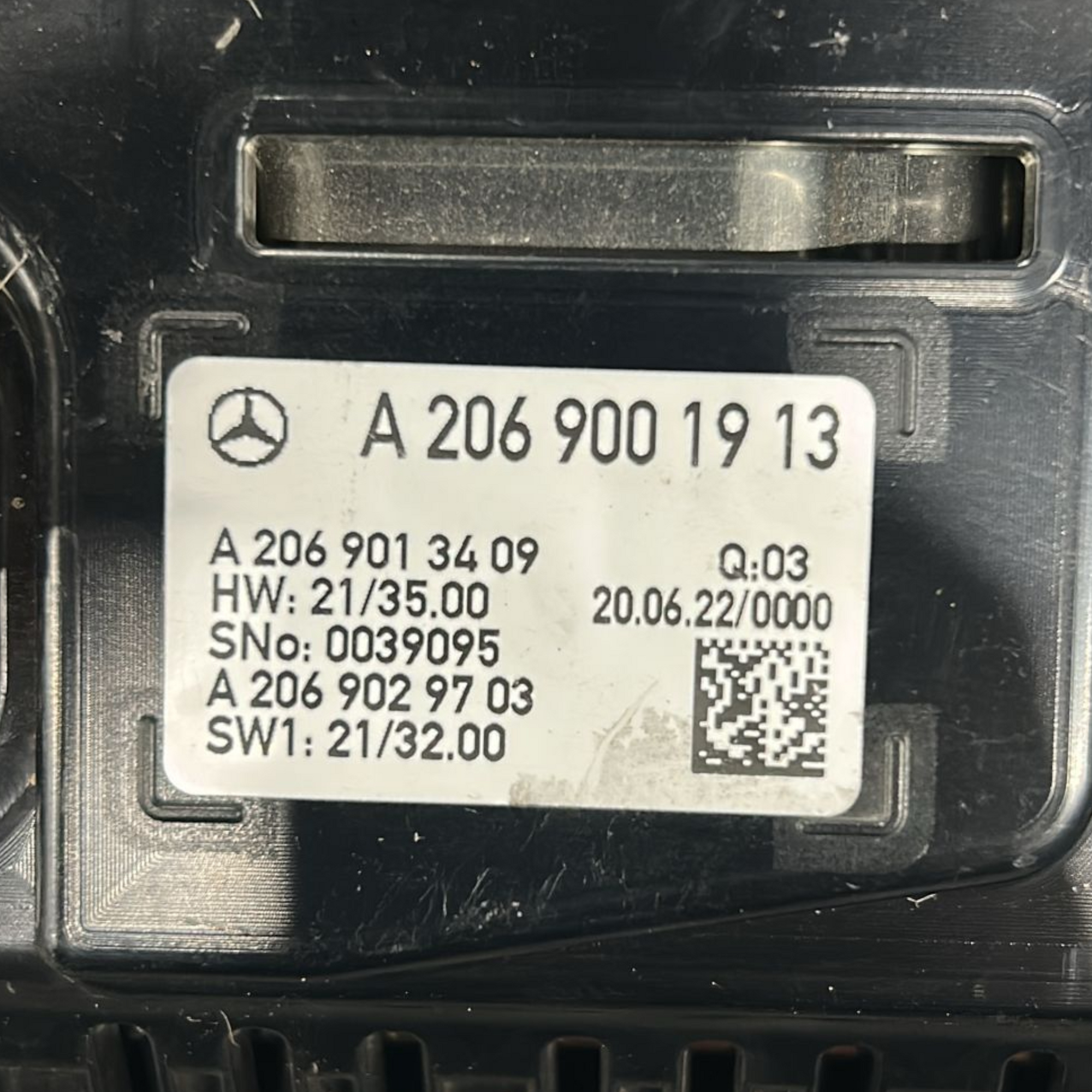 Instrumentenpaneel / digitale snelheidsmeter mercedes klasse c w206 2.0 diesel cod:A2069001913 (2021 >) 