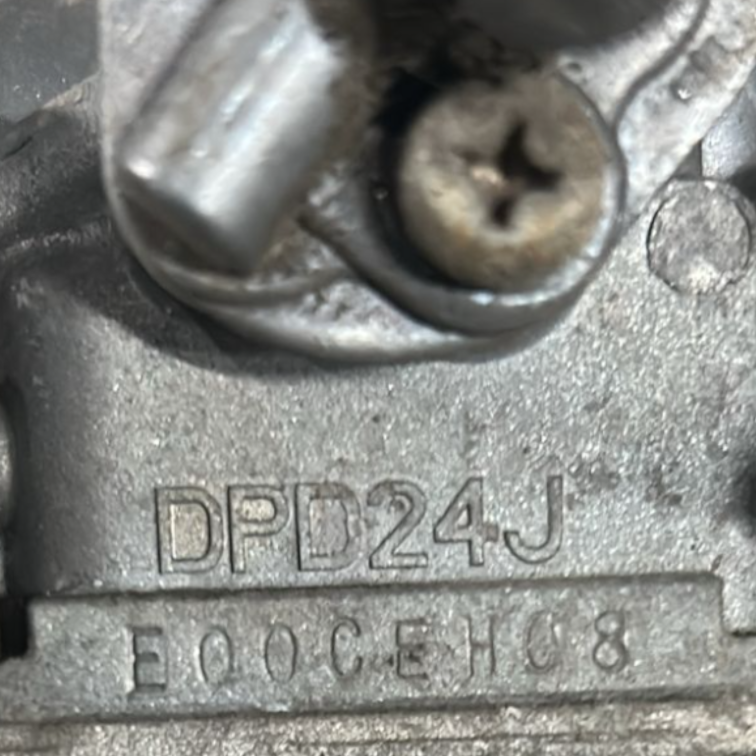 Deni uplinjač Peugeot Tweet 125 Petrol koda: dpd24j (2020 >)