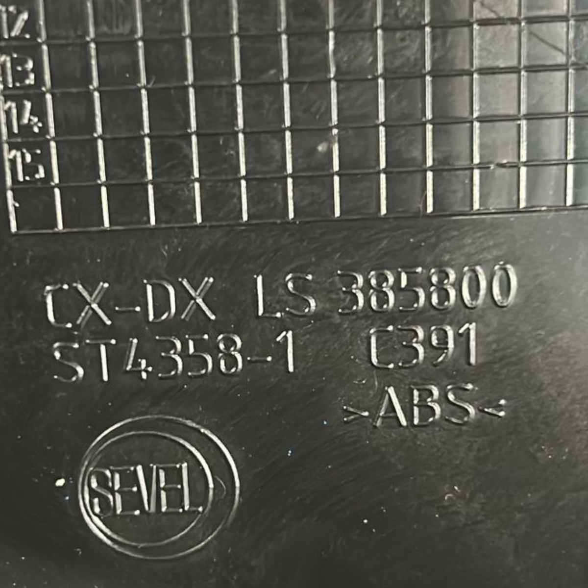 Prednja desna zračna rešetka fiat ducato kod:385800 (2006 > 2014) 