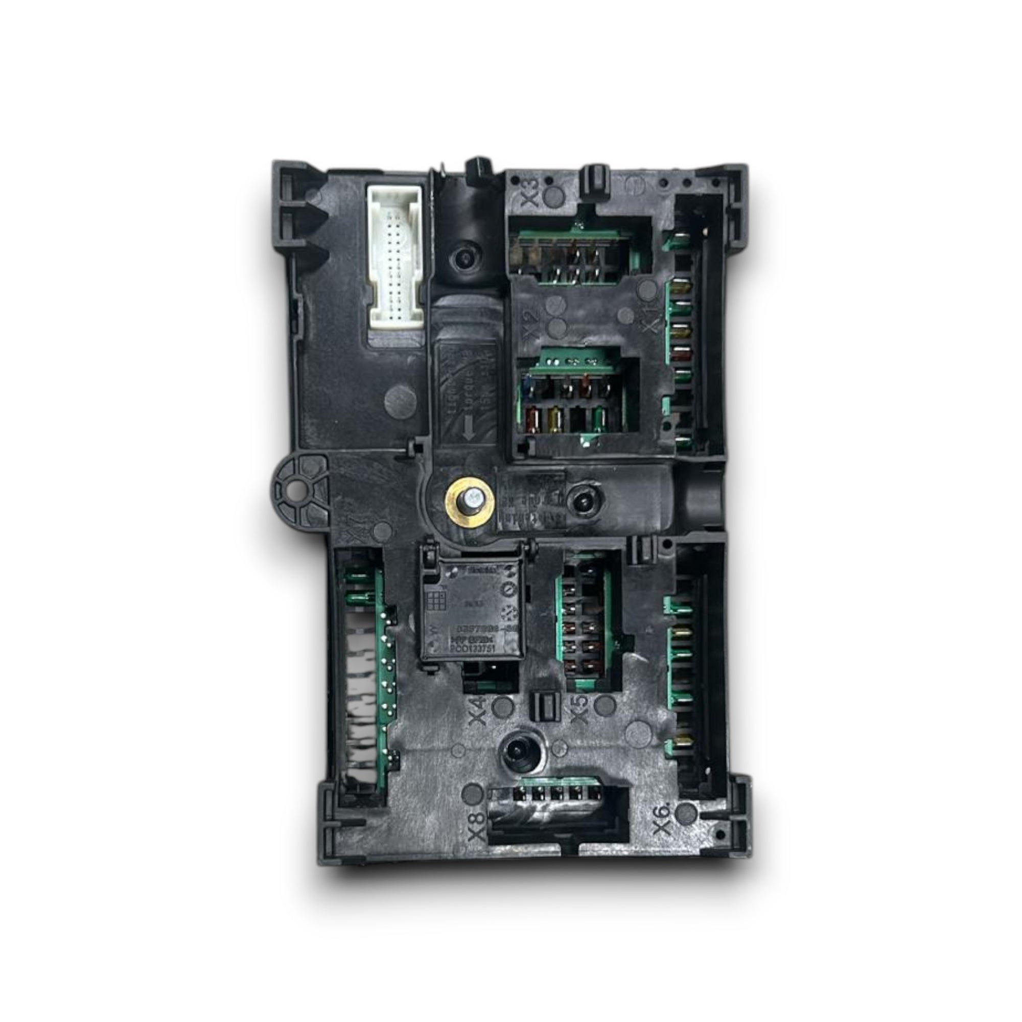 Fuzijska škatla BMW Serija 5 (G31) 6837091-01 2.0 dizel (2017 > 2023) 