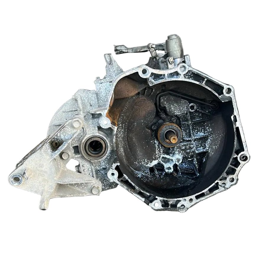 Manual 6-speed gearbox Opel Astra J 55575539 1.7 diesel (2009 > 2015) - F&P CRASH SRL - Used Parts
