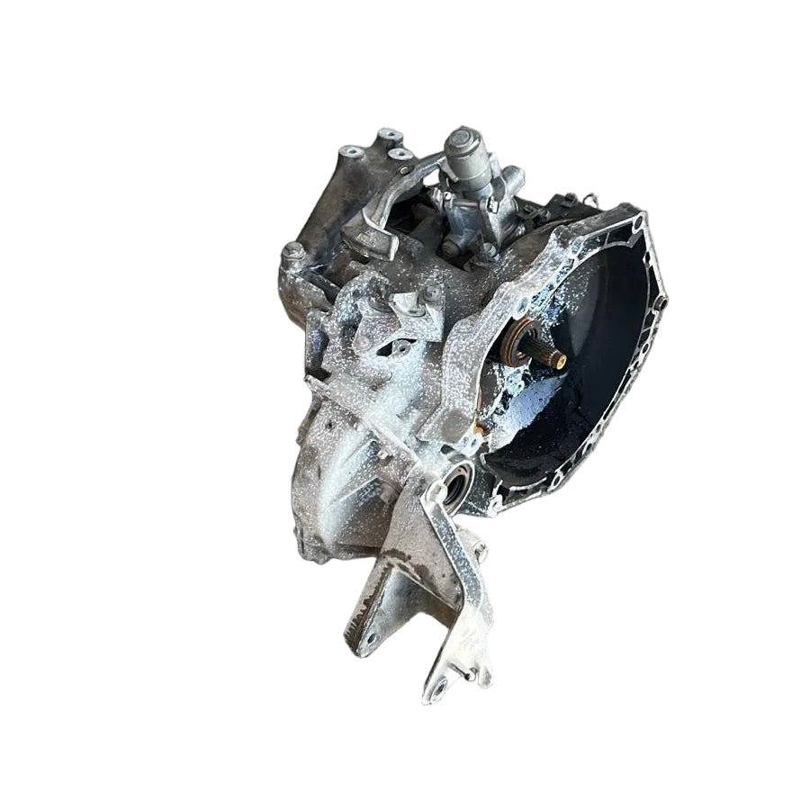 Manual 6-speed gearbox Opel Astra J 55575539 1.7 diesel (2009 > 2015) - F&P CRASH SRL - Used Parts