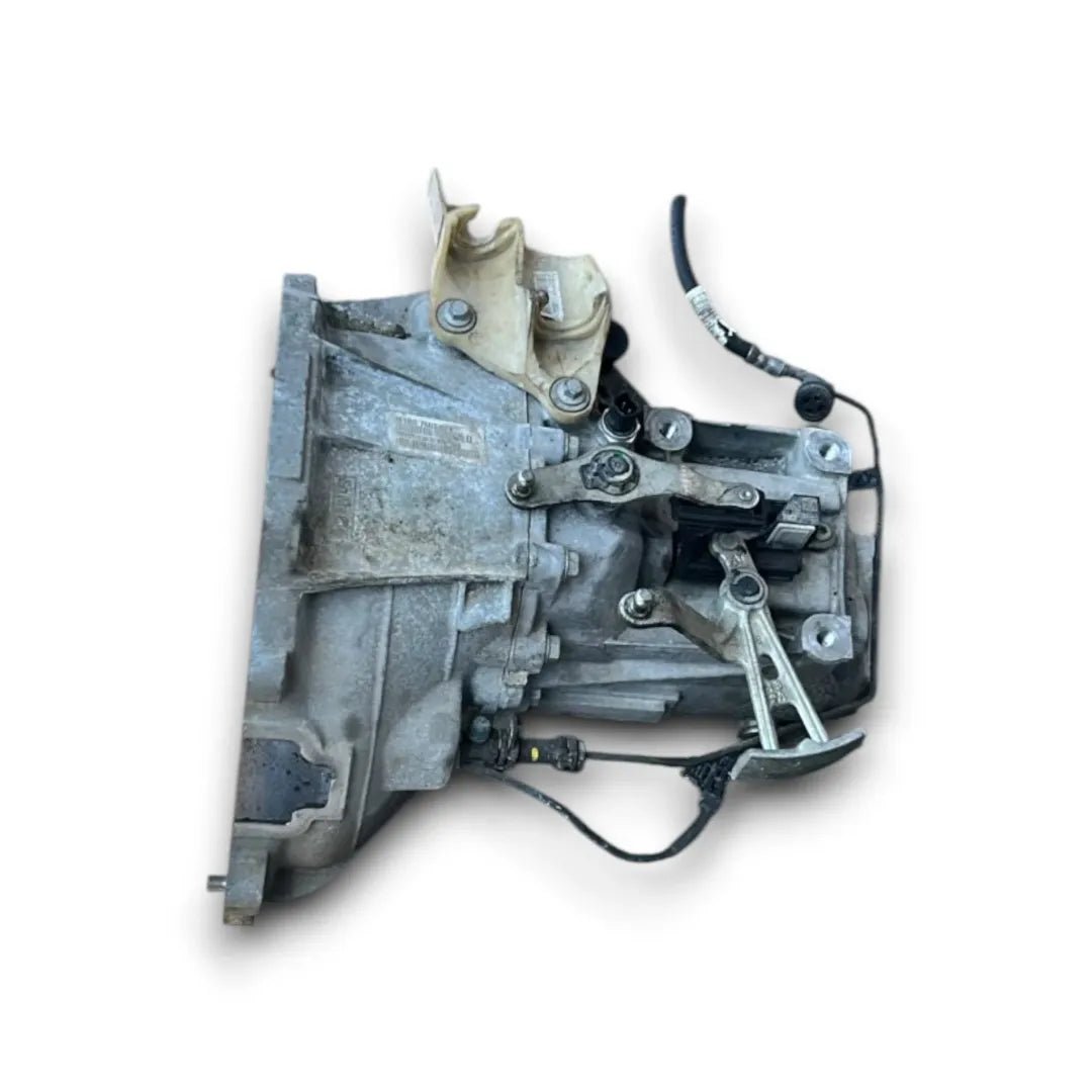 Cambio manuale completo Ford Fiesta CE1 OEM 2526928 - F&P CRASH SRL - Ricambi Usati