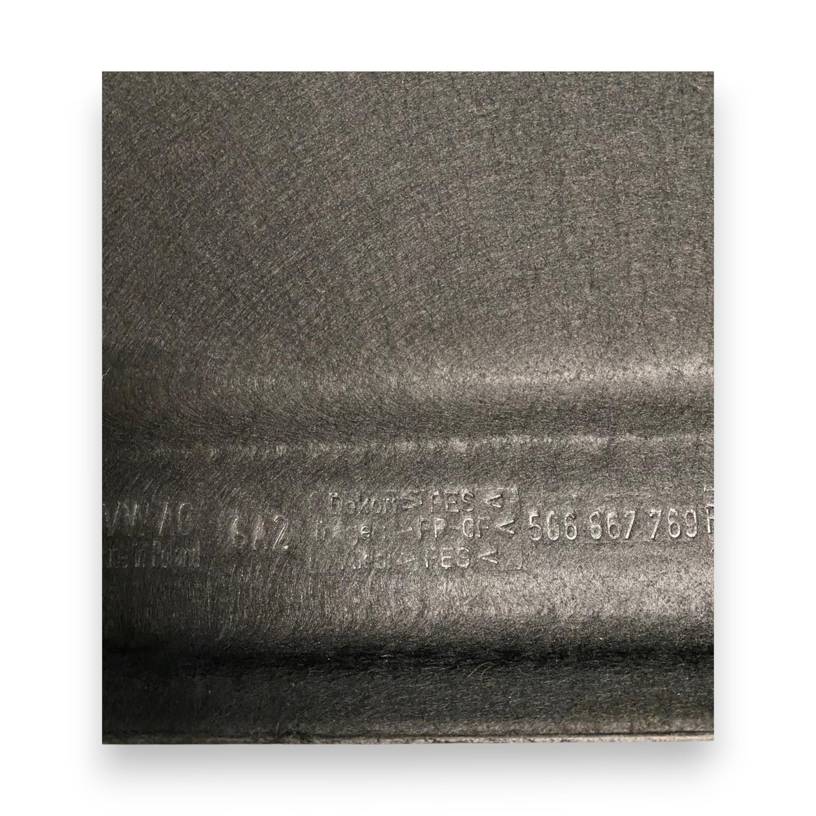 Cappelliera Volkswagen Golf VII Cod: 5G6867769 - F&P CRASH SRLS - Ricambi Usati